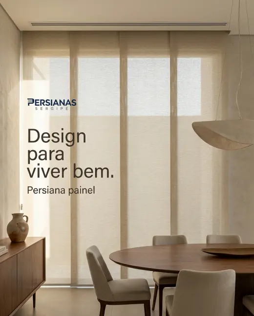 Persiana painel instalada em um ambiente